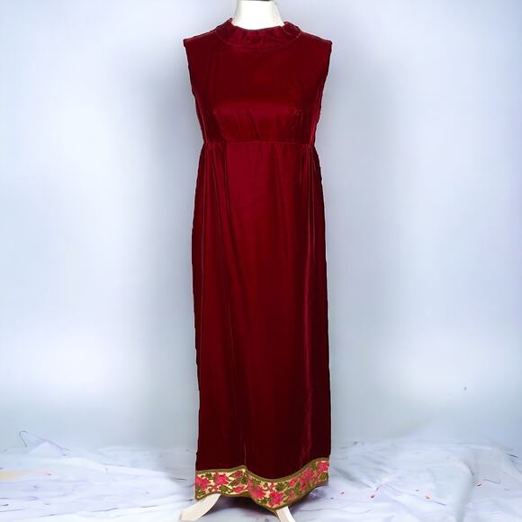 Vintage 1960s women's wine red velour sleeveless mock neck maxi dress US 4/6